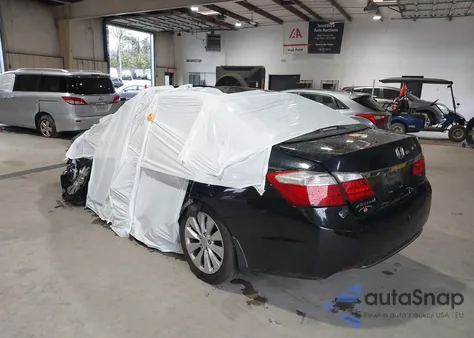 2015 Honda Accord Ex-L z USA, uszkodzony, nr VIN 1HGCR2F88FA092801